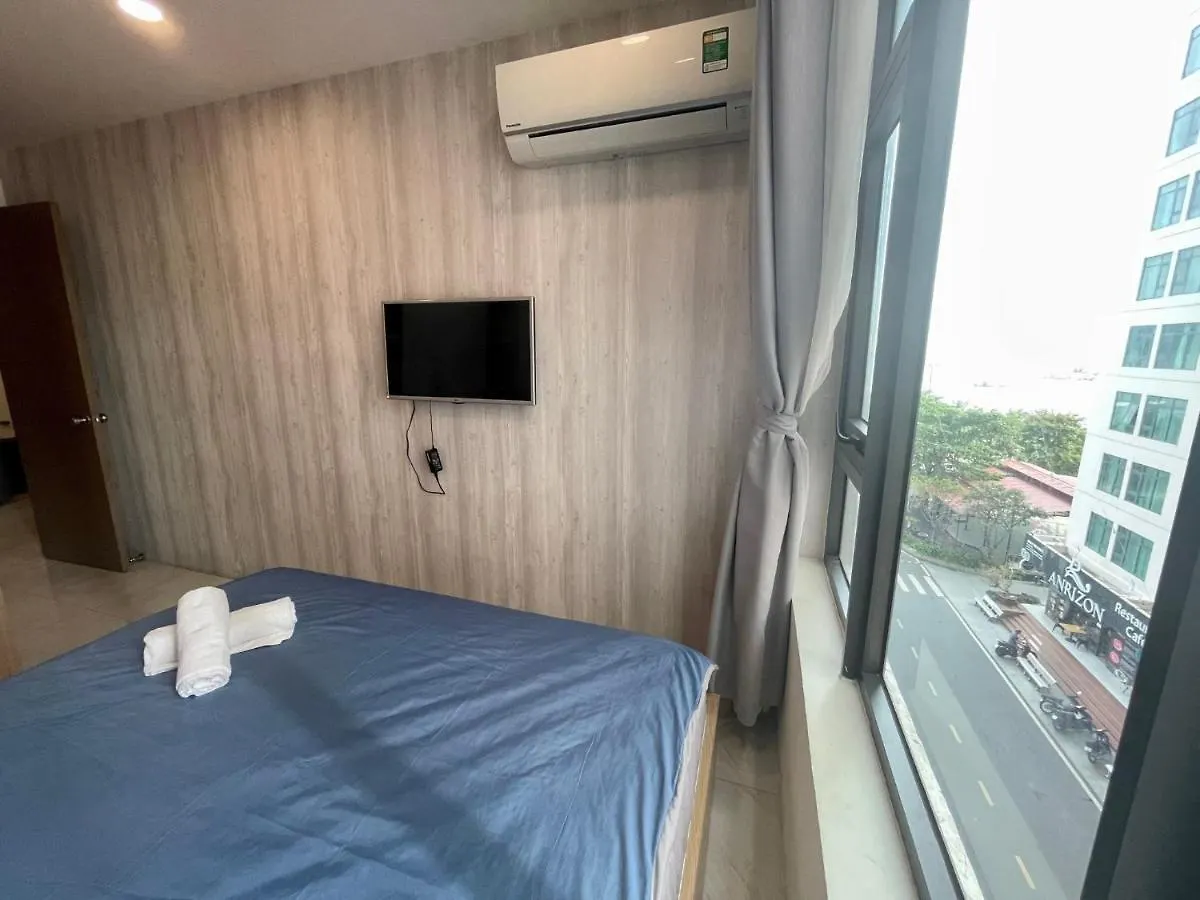 Hon Chong Oceanfront Luxury Apartment Nha Trang