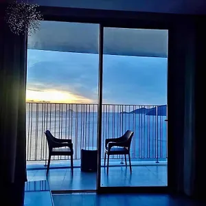 Oceandream Panorama Luxury 公寓
