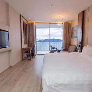 Moonlight Bay Panorama Condotel Ocean View 나트랑