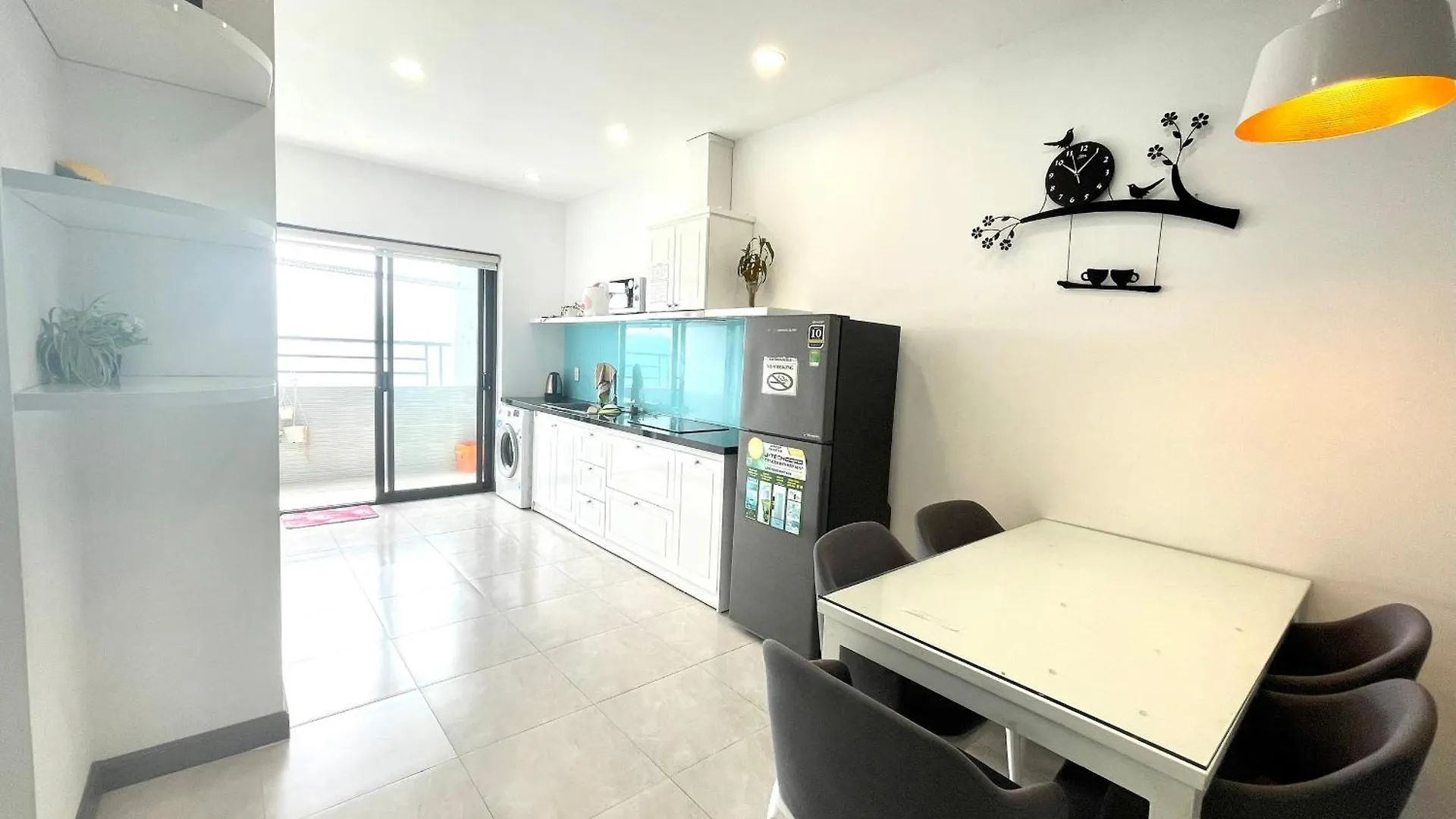 Hon Chong Oceanfront Luxury Apartment Nha Trang